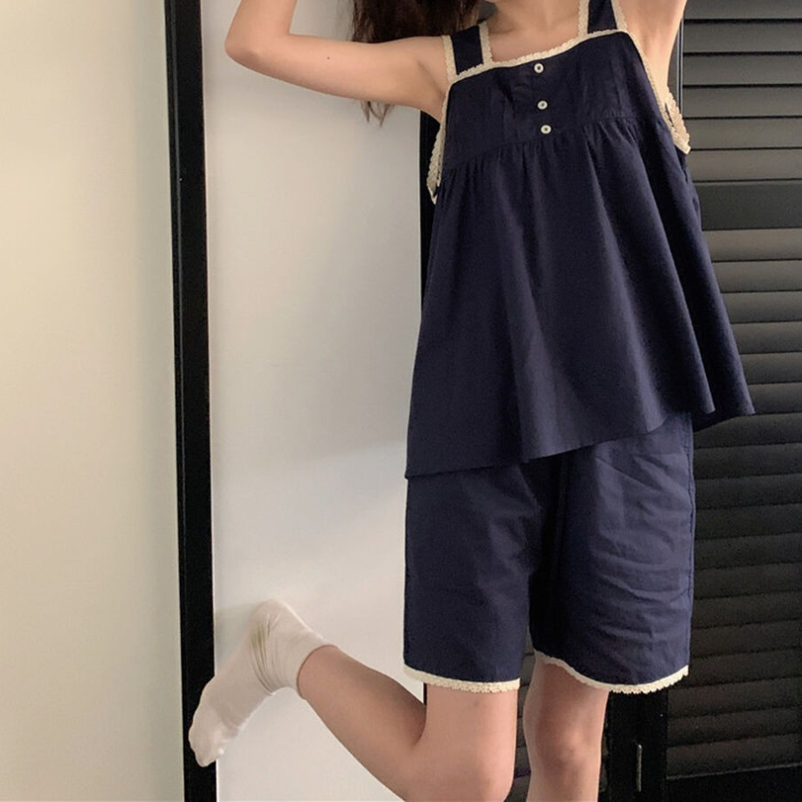 Reve – Navy Square Neck Lace Sleeveless Pajama Set