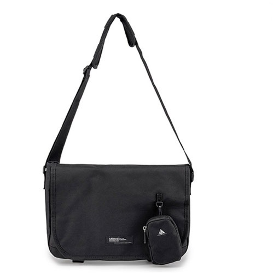 Buckle Velcro Pouch Set Messenger Bag — модульная месенджер-сумка с утилитарным дизайном