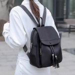 Tassel Casual Waterproof Leather Bucket Backpack — универсальный рюкзак в форме мешка с водоотталкивающим эффектом