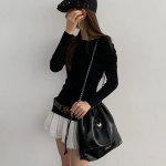 3-Way Glossy Silver Big Heart Bucket Bag — глянцевый акцент с романтичным характером