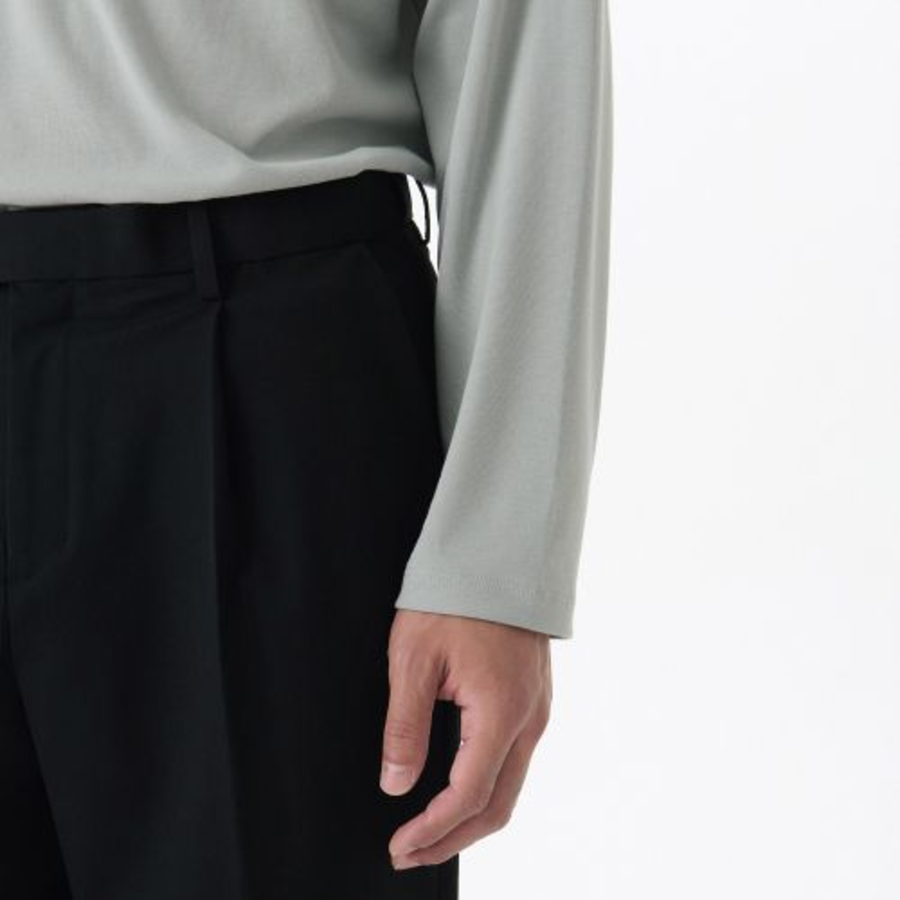 Cooltandard Relaxed Turtleneck Long Sleeve Knit T-shirt [Light Khaki]