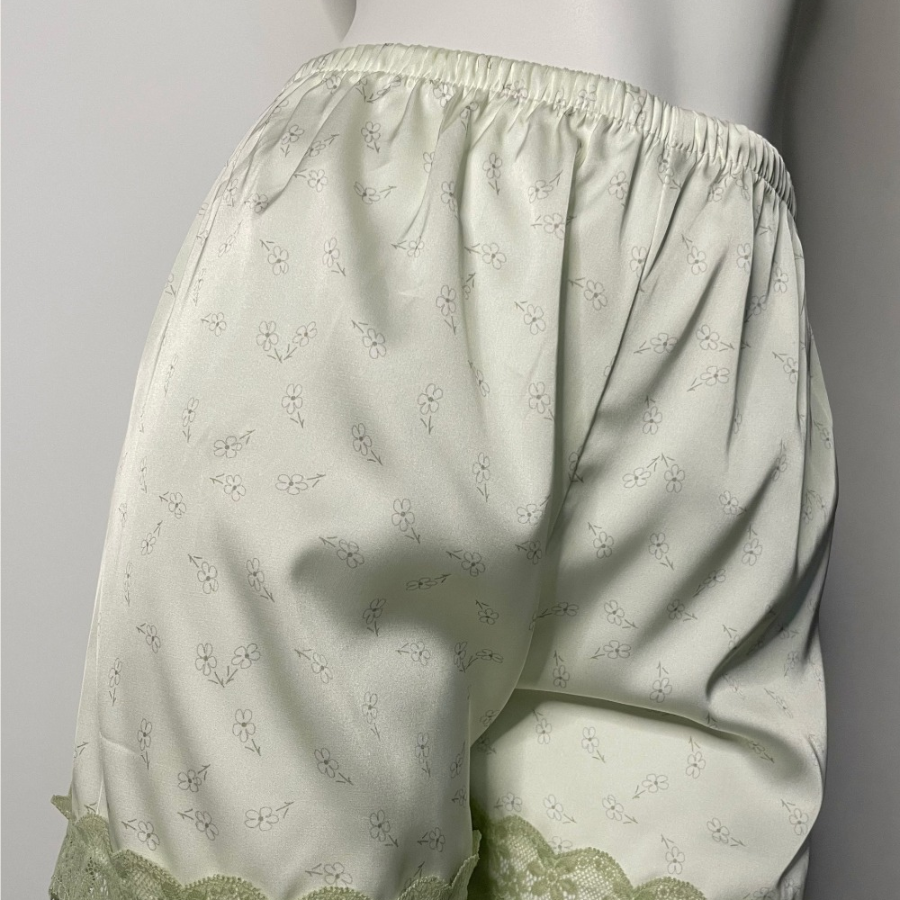 Silky Green Tea Slip Set