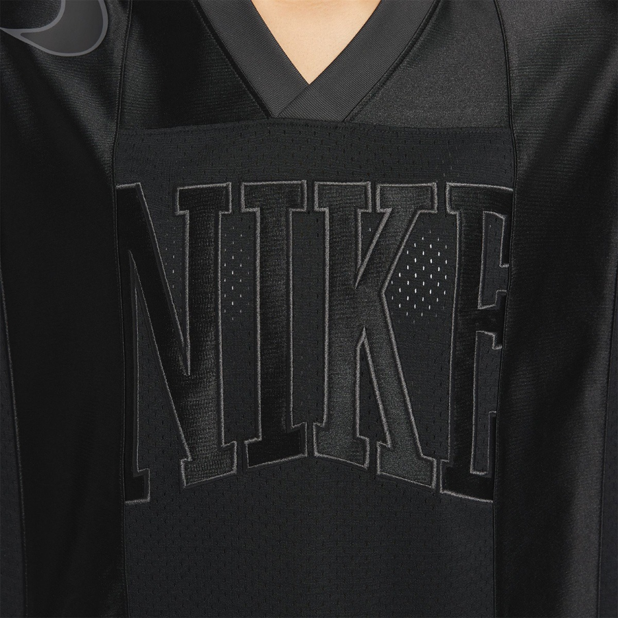 Nike Sportswear Women’s Oversized Graphic Jersey Tee