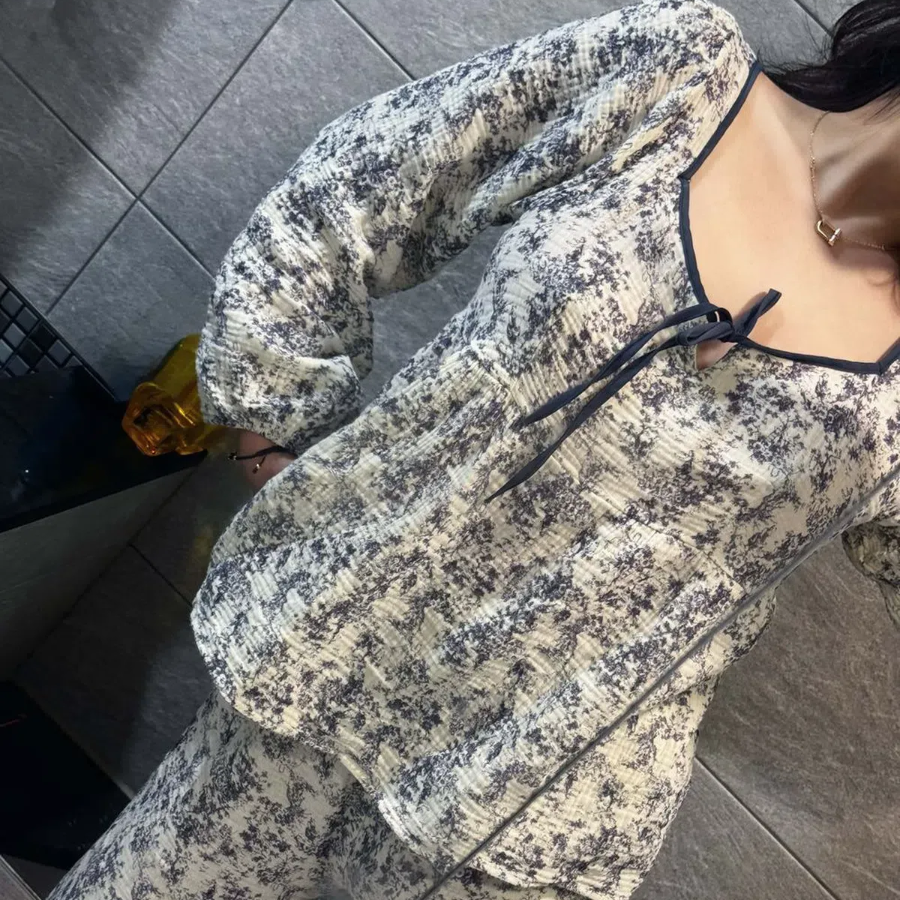 Sumukhwa Soft Homewear Two-Piece Set