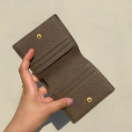 Multi-Storage Zip Pocket Bifold Wallet — компактность и функциональность в одном формате