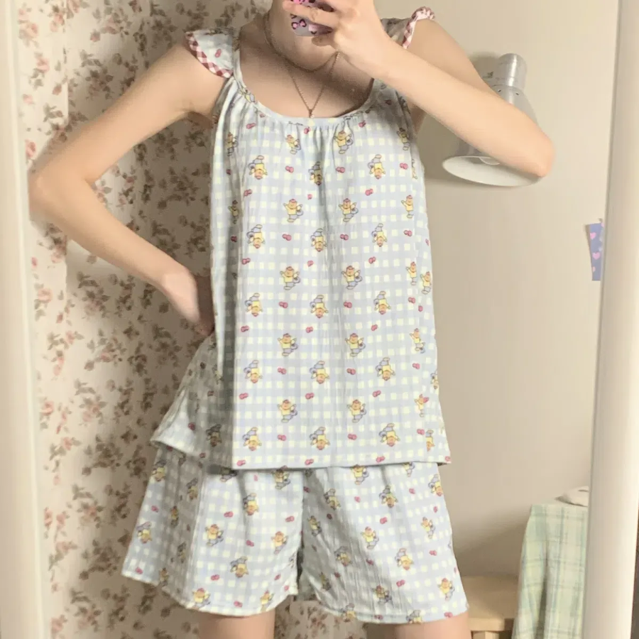 Remang Bear Apple Check Frill Pajama Set