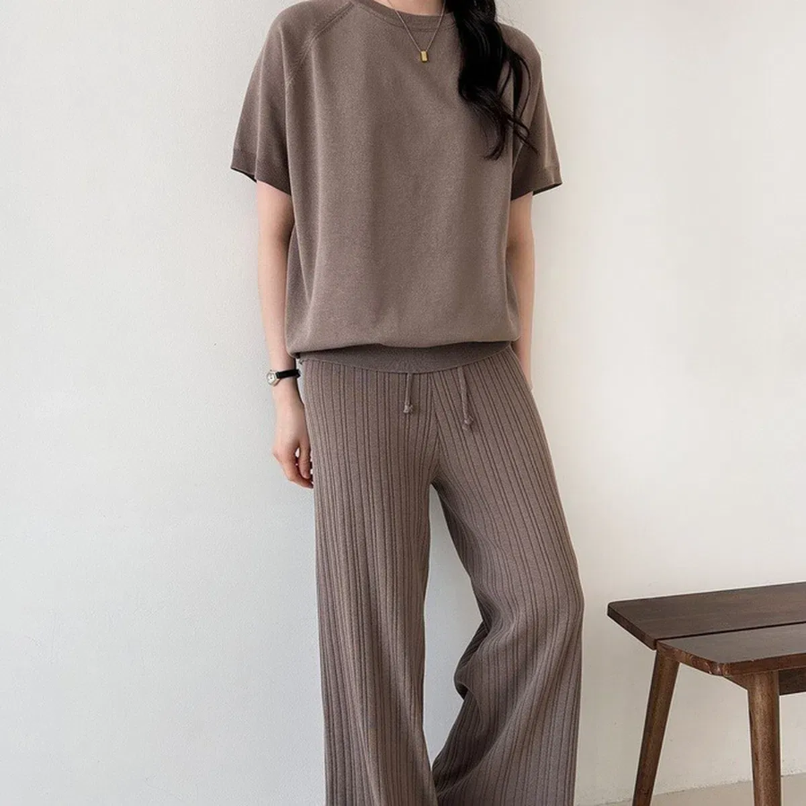 Viscose Oversized Knit T-Shirt & Pleated Pants Set