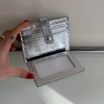 Silver Snap Button Cowhide Card Wallet — минимализм и премиальное исполнение