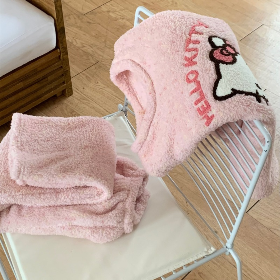 HELLO KITTY Cozy Fleece Sleepwear Set