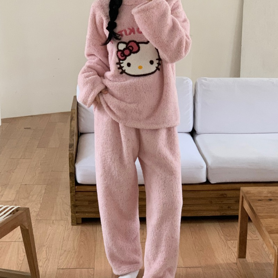 HELLO KITTY Cozy Fleece Sleepwear Set