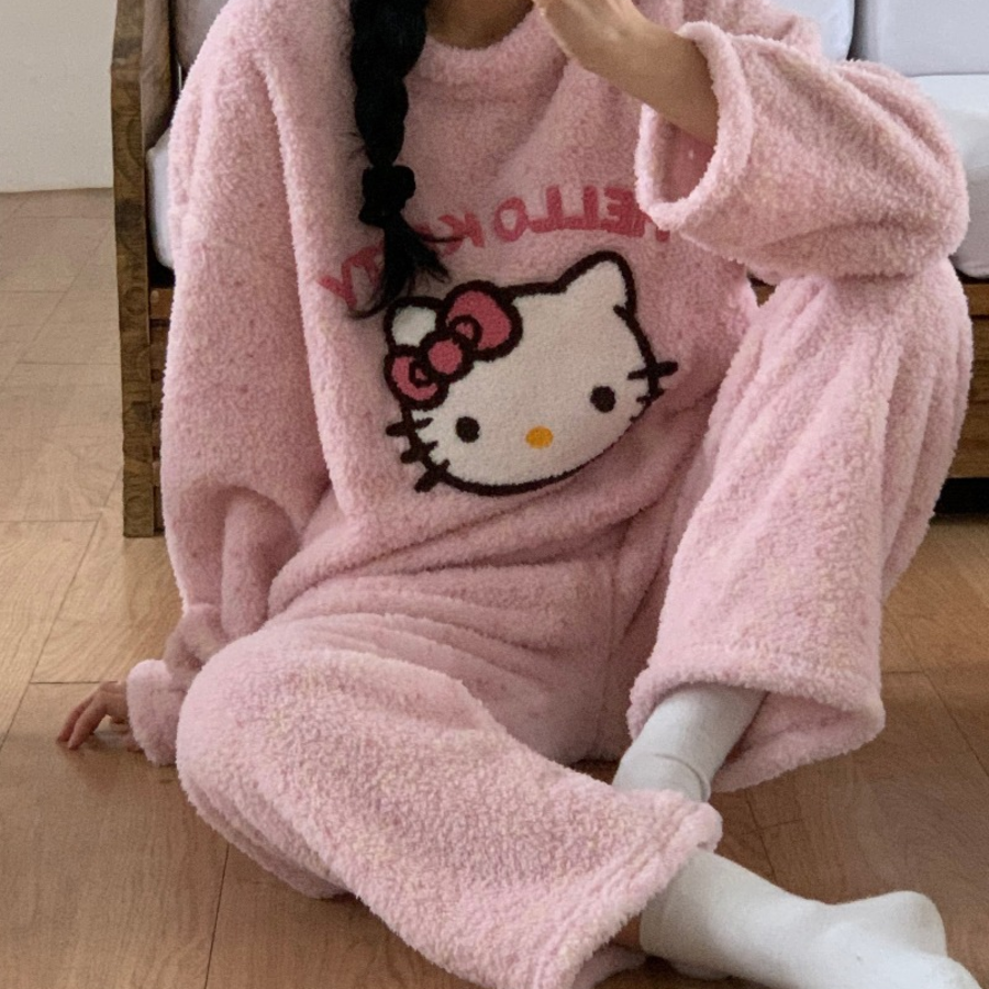 HELLO KITTY Cozy Fleece Sleepwear Set