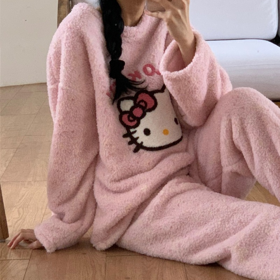 HELLO KITTY Cozy Fleece Sleepwear Set