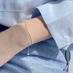 Серебряный браслет с одной цепочкой-змейкой