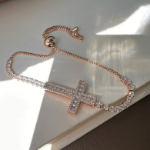 Браслет с регулируемой длиной из хирургической стали с крестом и кристаллами