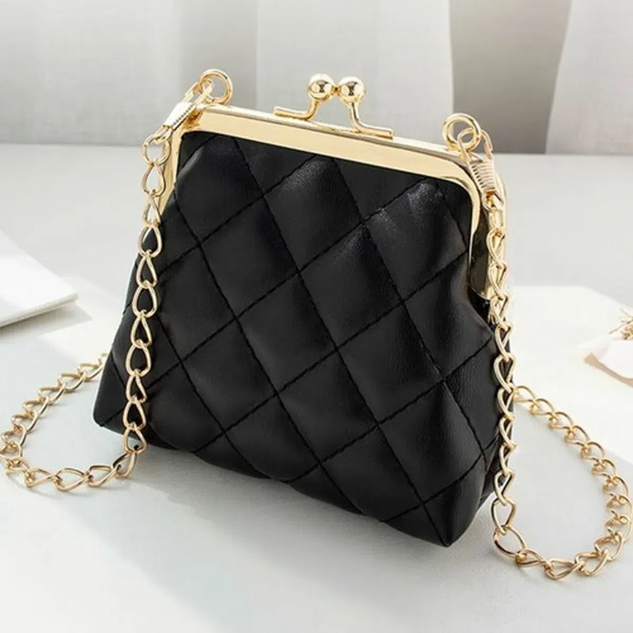 Chain Multipurpose Coin & Cigarette Pouch with Snap Strap — компактный и универсальный аксессуар