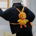 Mini Helmet Duck Bag — милый и забавный аксессуар с характером