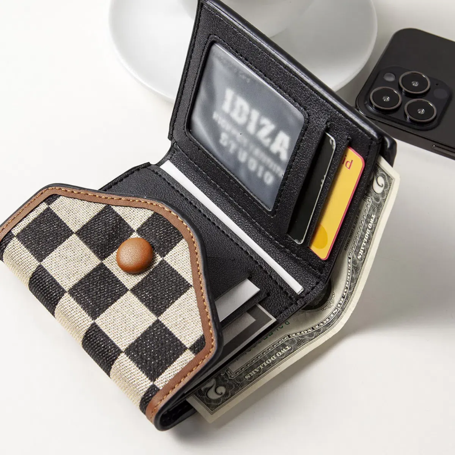 Checkerboard Button Mini Wallet — компактный кошелёк с характером