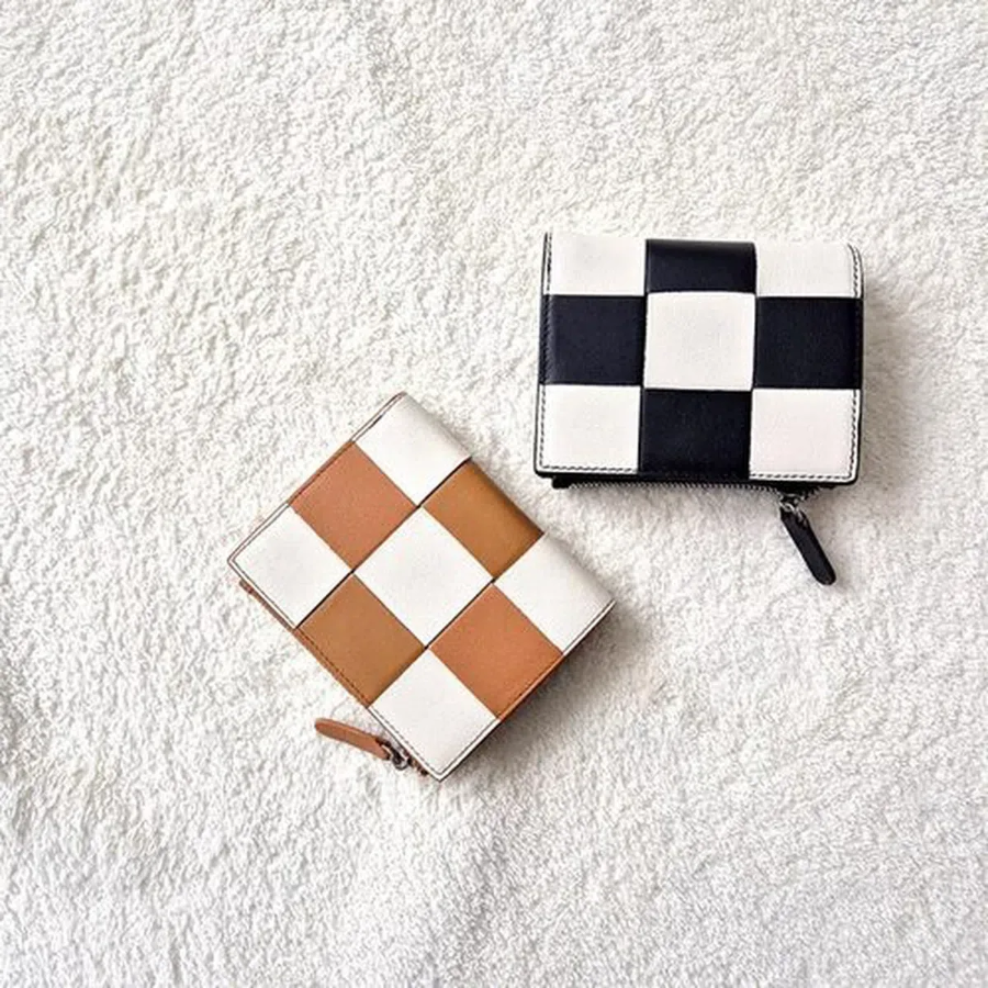 Genuine Leather Block Checker Zip Wallet — стиль и надёжность в одном формате