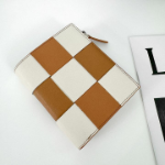Genuine Leather Block Checker Zip Wallet — стиль и надёжность в одном формате
