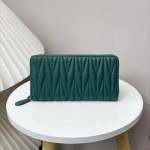 Cow Accordion Quilted Long Wallet — элегантность и вместительность в одном аксессуаре