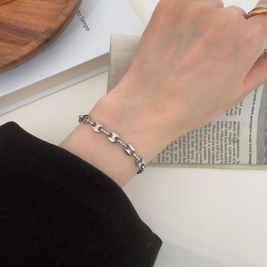 Браслет с цепочкой в форме кофейных зёрен из хирургической стали