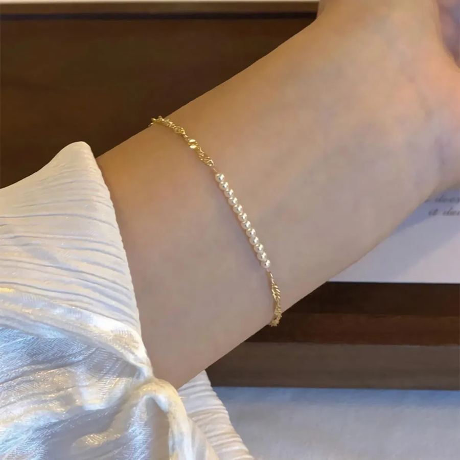 Женский французский винтажный браслет с мелкими жемчужинами и волнистым узором