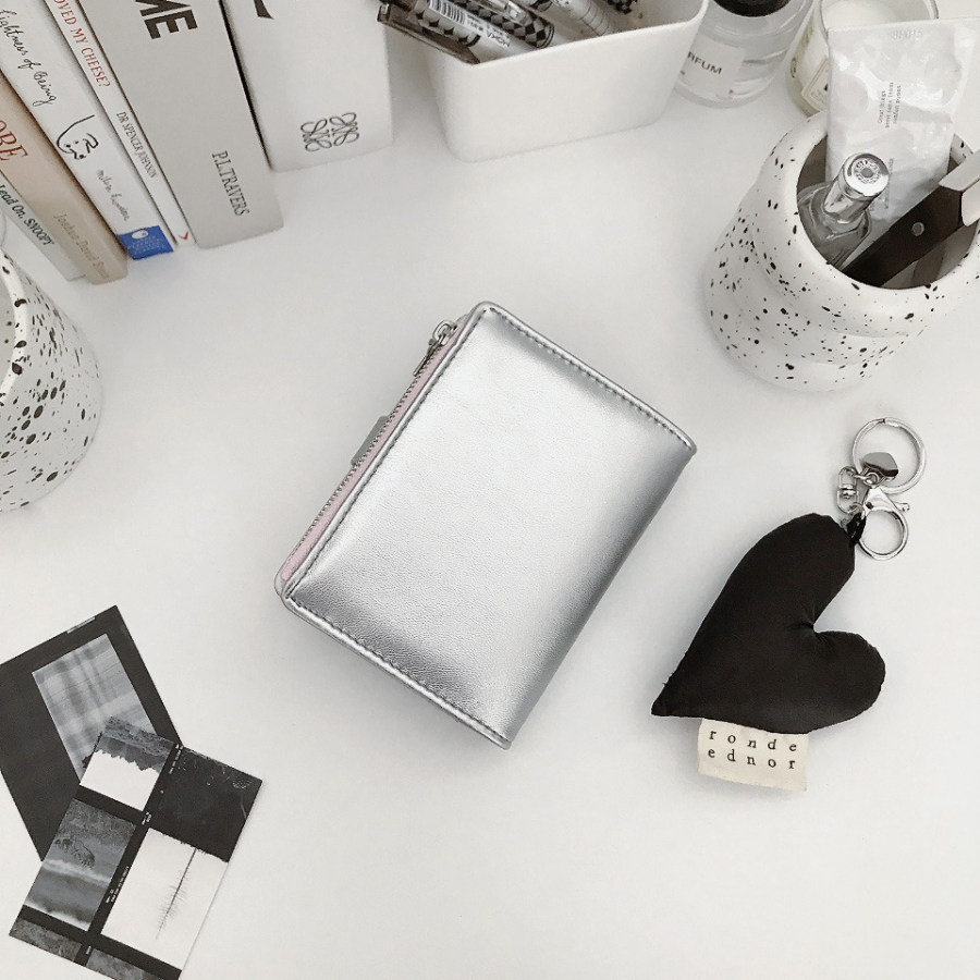 Unique Silver 5-Ring Diary Card Wallet with Pin Pin — стиль и функциональность в одном аксессуаре