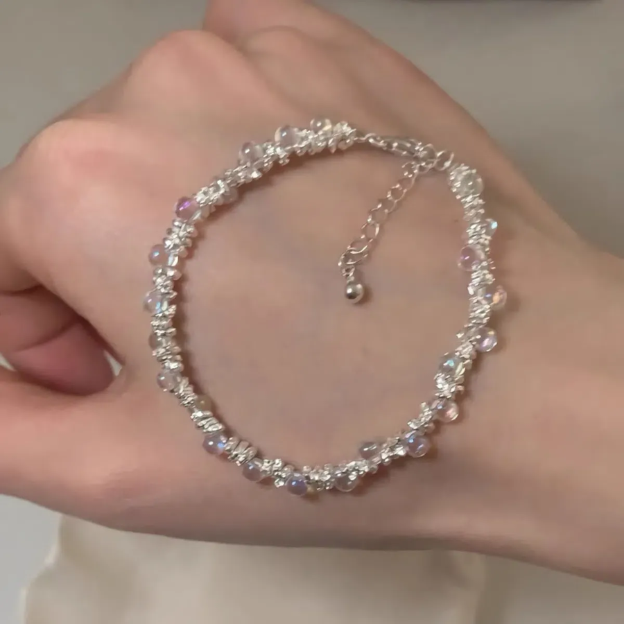 Серебряный браслет с миниатюрным цветком и бусиной в форме лампочки