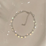 Серебряный браслет с миниатюрным цветком и бусиной в форме лампочки