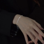 Серебряный браслет 925 пробы с мерцающим эффектом