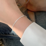 Серебряный браслет 925 пробы с мерцающим эффектом