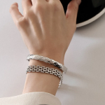 Браслет с цепочкой в стиле высококачественных часов