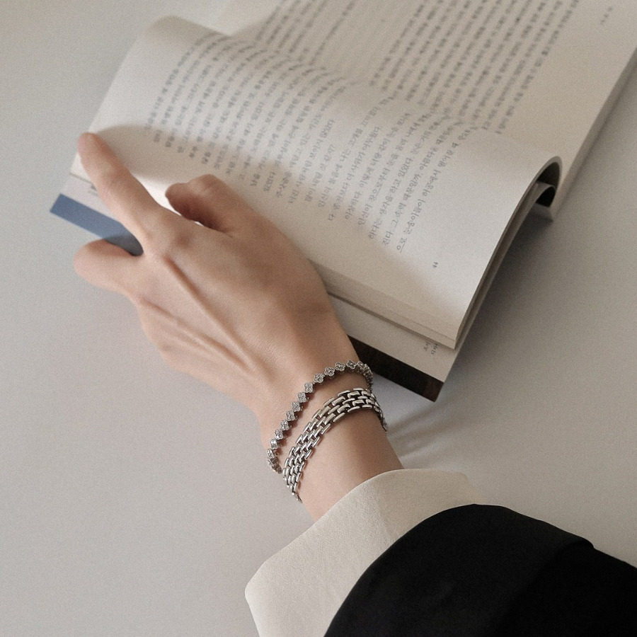 Браслет с цепочкой в стиле высококачественных часов