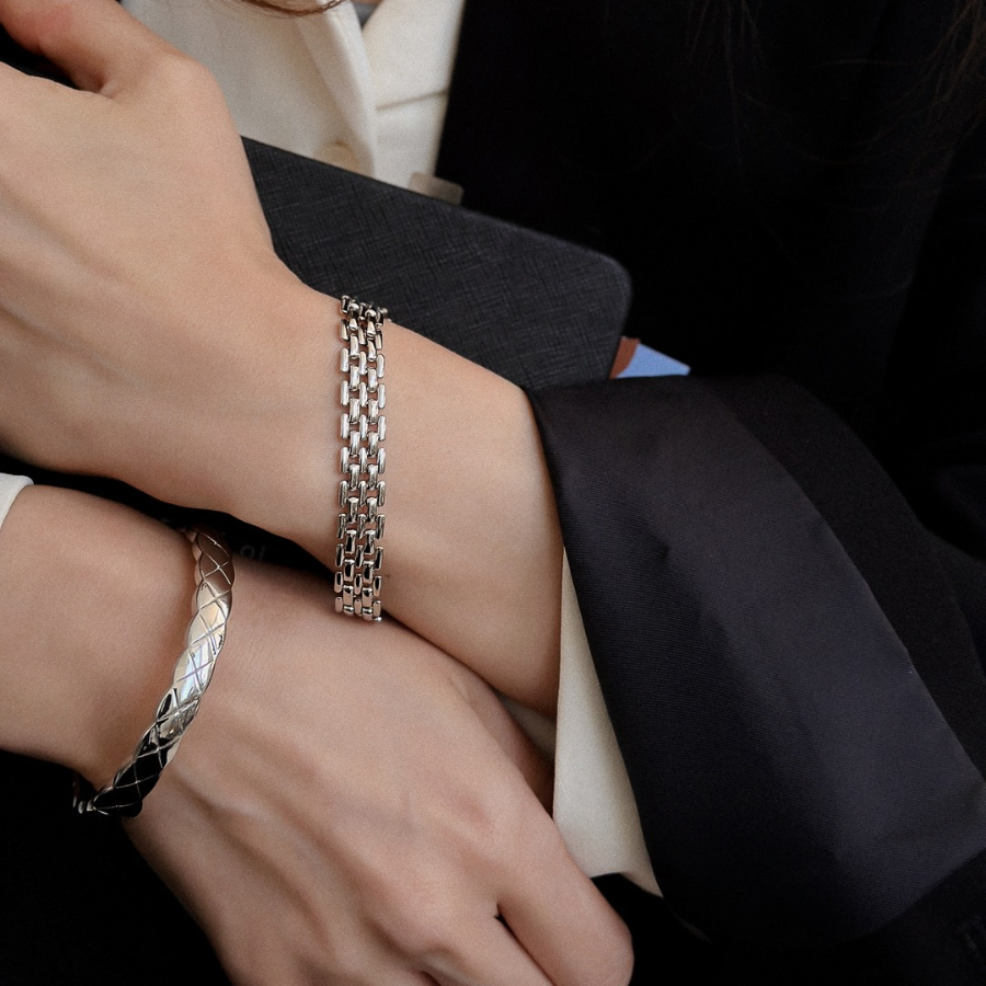 Браслет с цепочкой в стиле высококачественных часов