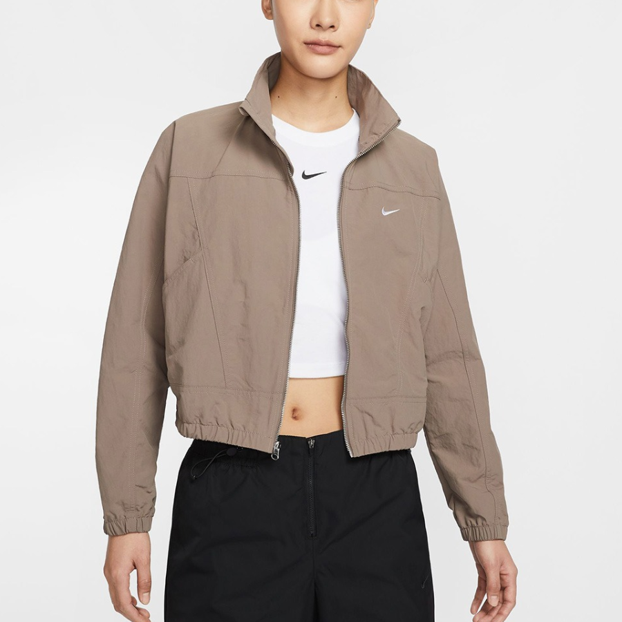 Nike Women’s Nike Sportswear Everything Woven Oversized Repel UV Protection Jacket