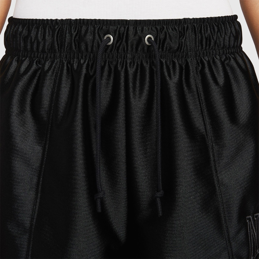 Nike Sportswear Women’s Loose Mid-Rise Graphic Shorts
