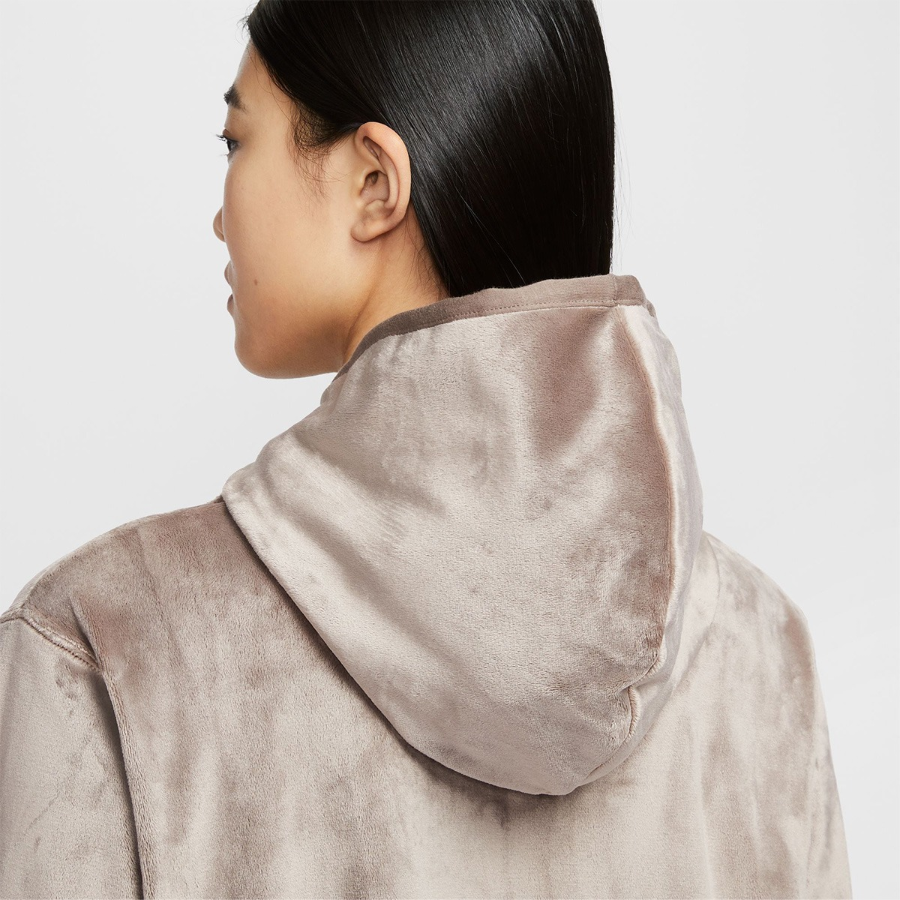 Nike Sportswear Women’s Chill Velour Full-Zip Hoodie