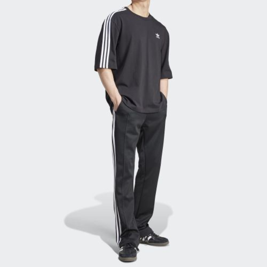 Adidas Oversized T-shirt [Black] – IZ1832