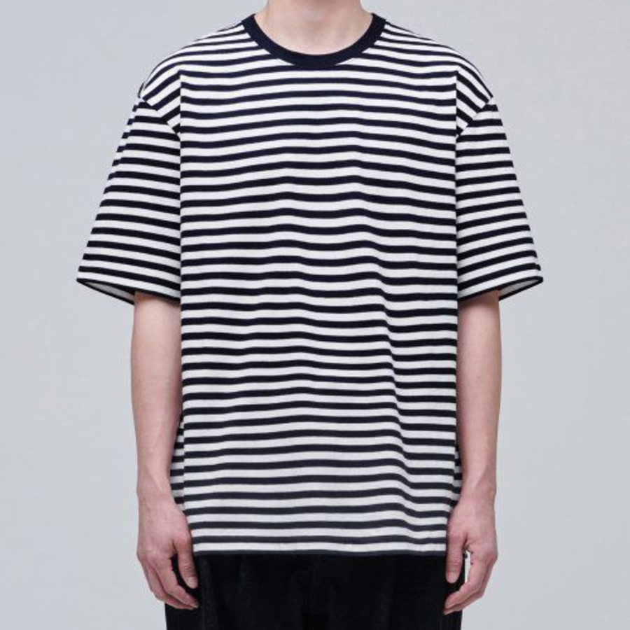 Stripe Relaxed Crew Neck Short Sleeve T-shirt [Black]