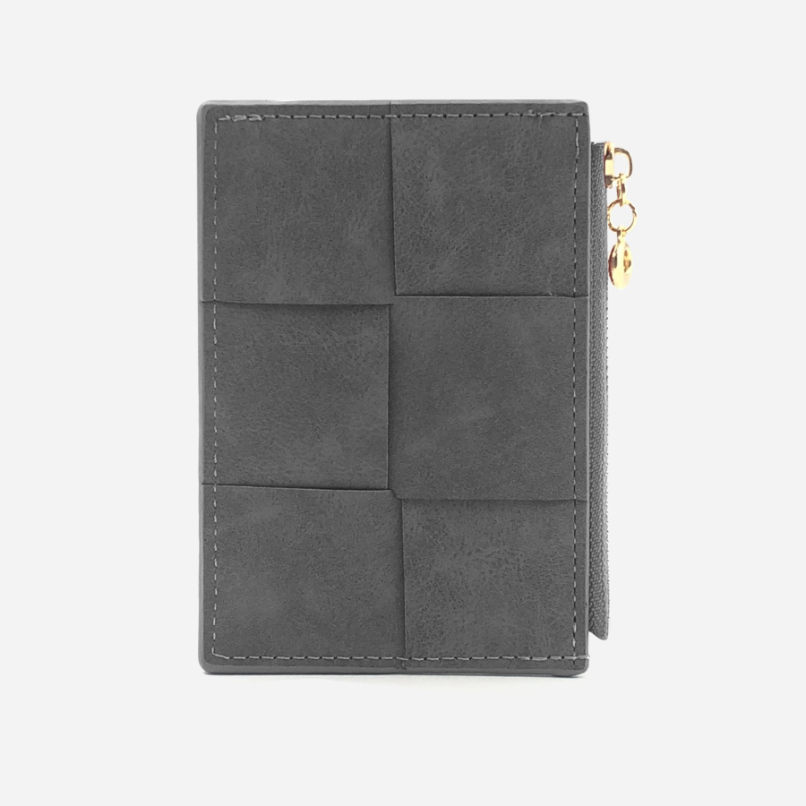 Botte Slim Pocket Twisted Card Wallet — утончённый стиль и продуманная функциональность