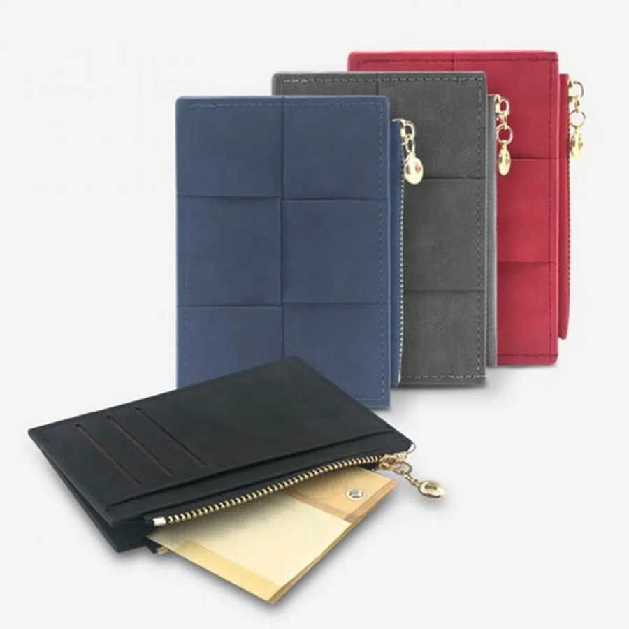 Botte Slim Pocket Twisted Card Wallet — утончённый стиль и продуманная функциональность