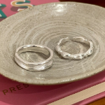 Серебряный комплект колец с толстым узлом и открытым дизайном