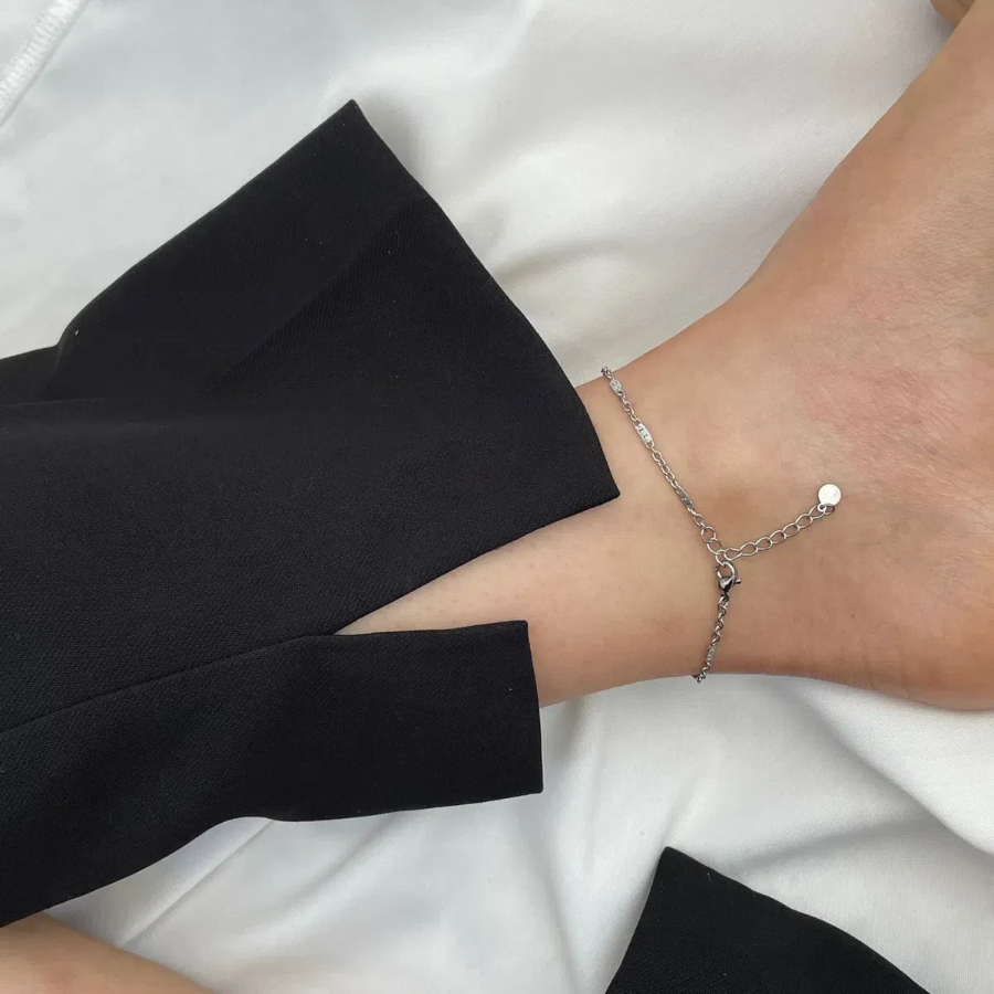 Браслет на ногу с плоской цепочкой из хирургической стали