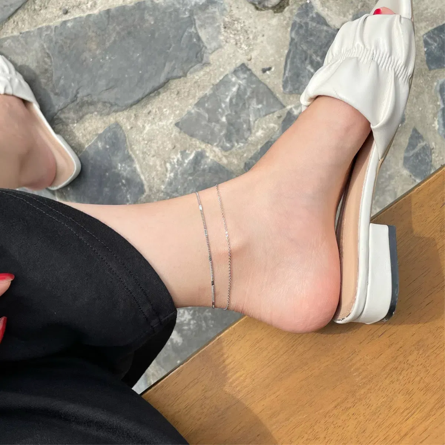 Браслет на ногу с двойной цепочкой из квадратных звеньев из хирургической стали