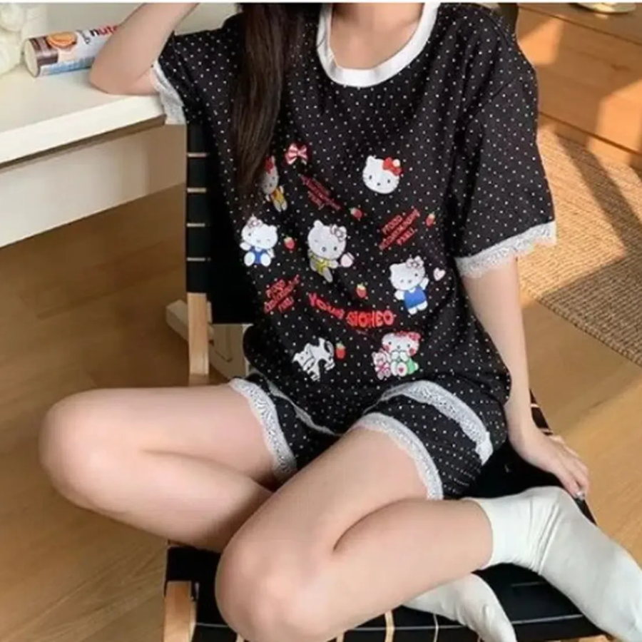 Hello Kitty Dot Ringer Pajama Set
