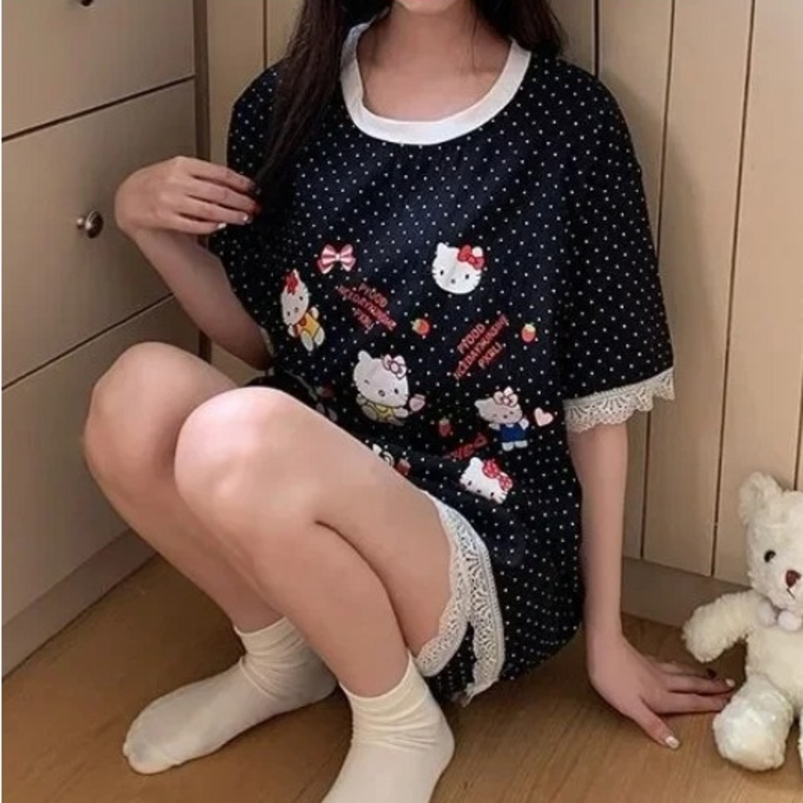 Hello Kitty Dot Ringer Pajama Set
