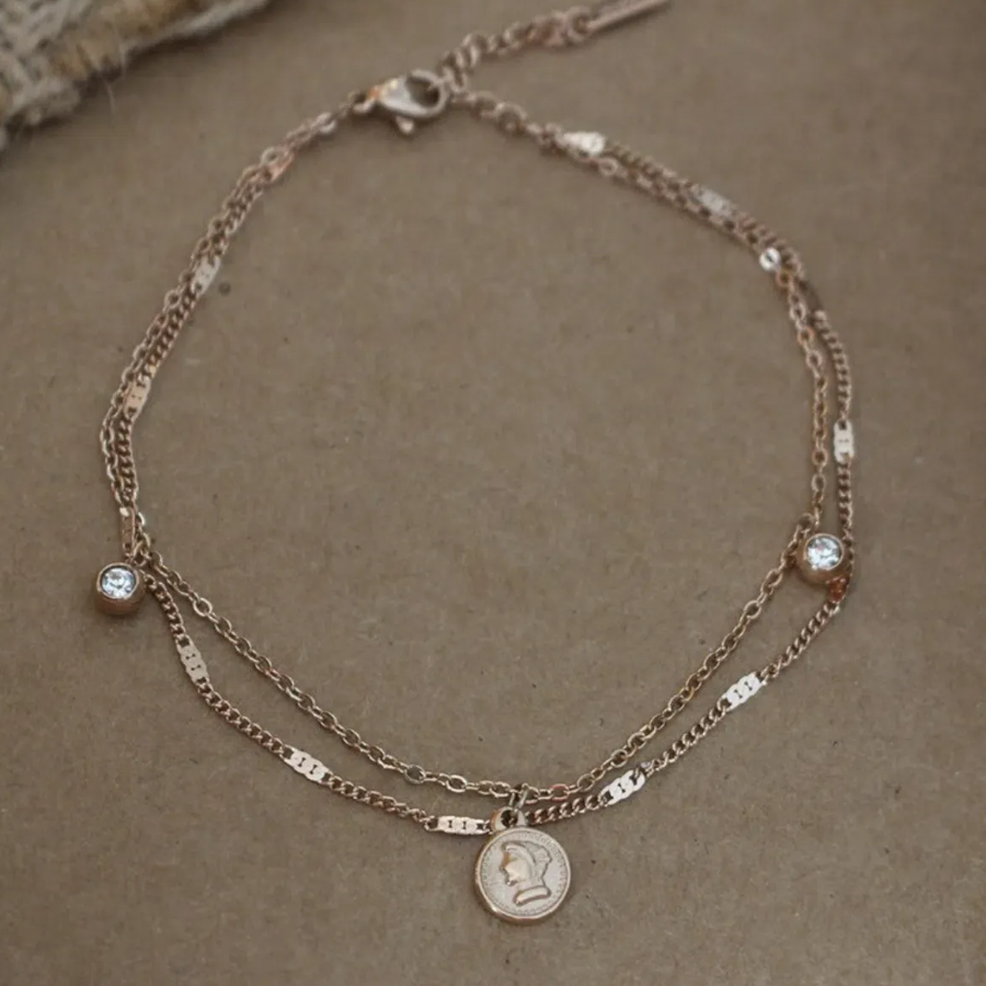 Браслет на ногу с барельефной монетой и подвеской с кубиком циркония из хирургической стали