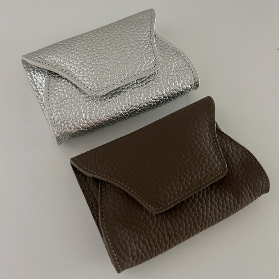 Magnetic Cover Cowhide Card Wallet — минимализм и надёжность в натуральной коже