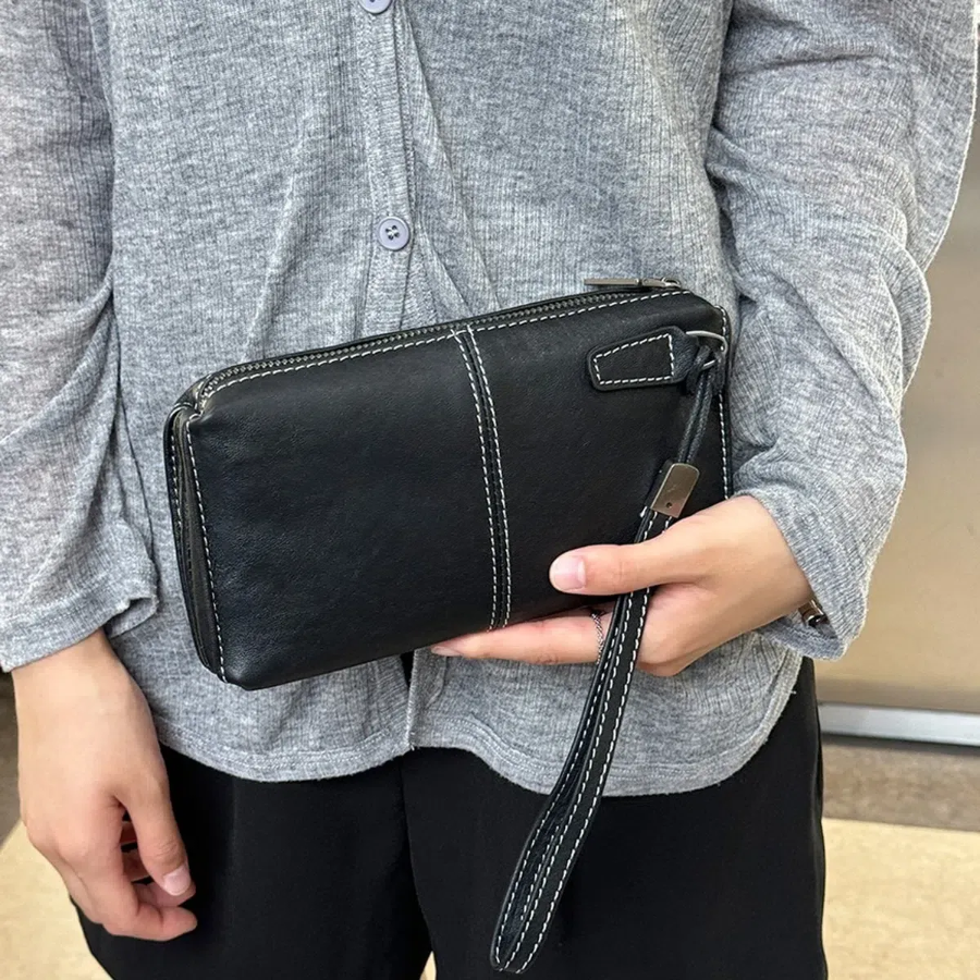 Simple Cowhide Wallet-Style Mini Clutch — сдержанный стиль и продуманная функциональность