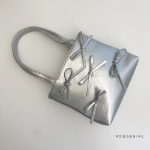 Square Ribbon Mini Bag Crossbody — женственный акцент в компактной форме